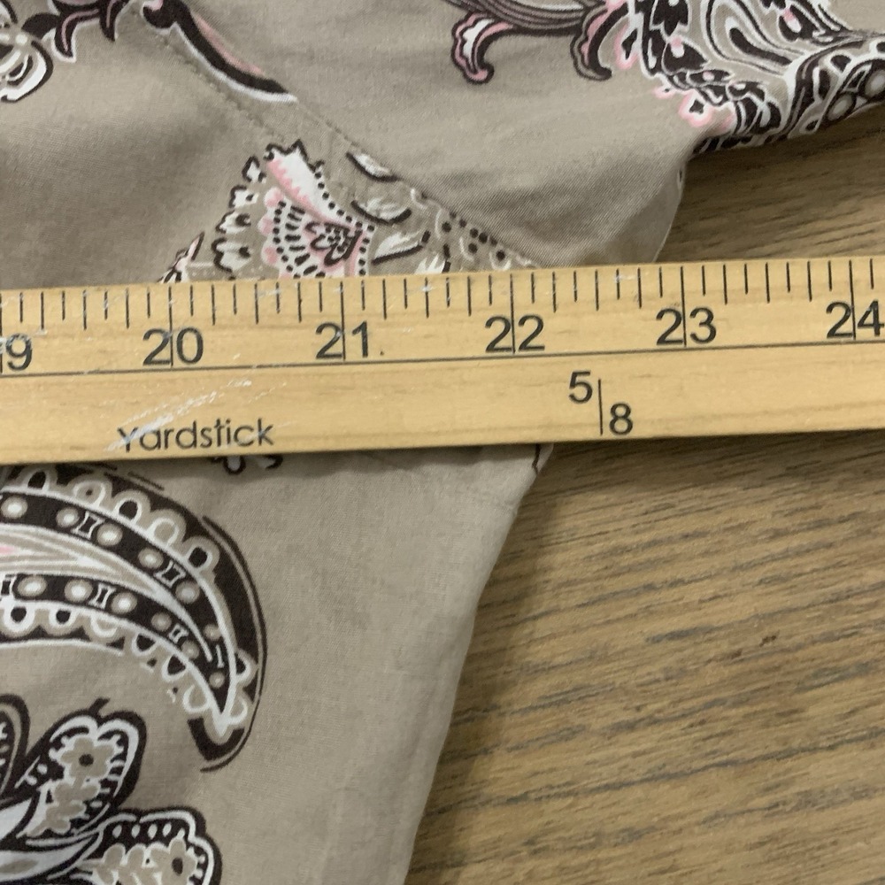 Roper Taupe Paisley Snap-Front Western Shirt with Pink & White Details - Picture 6 of 7